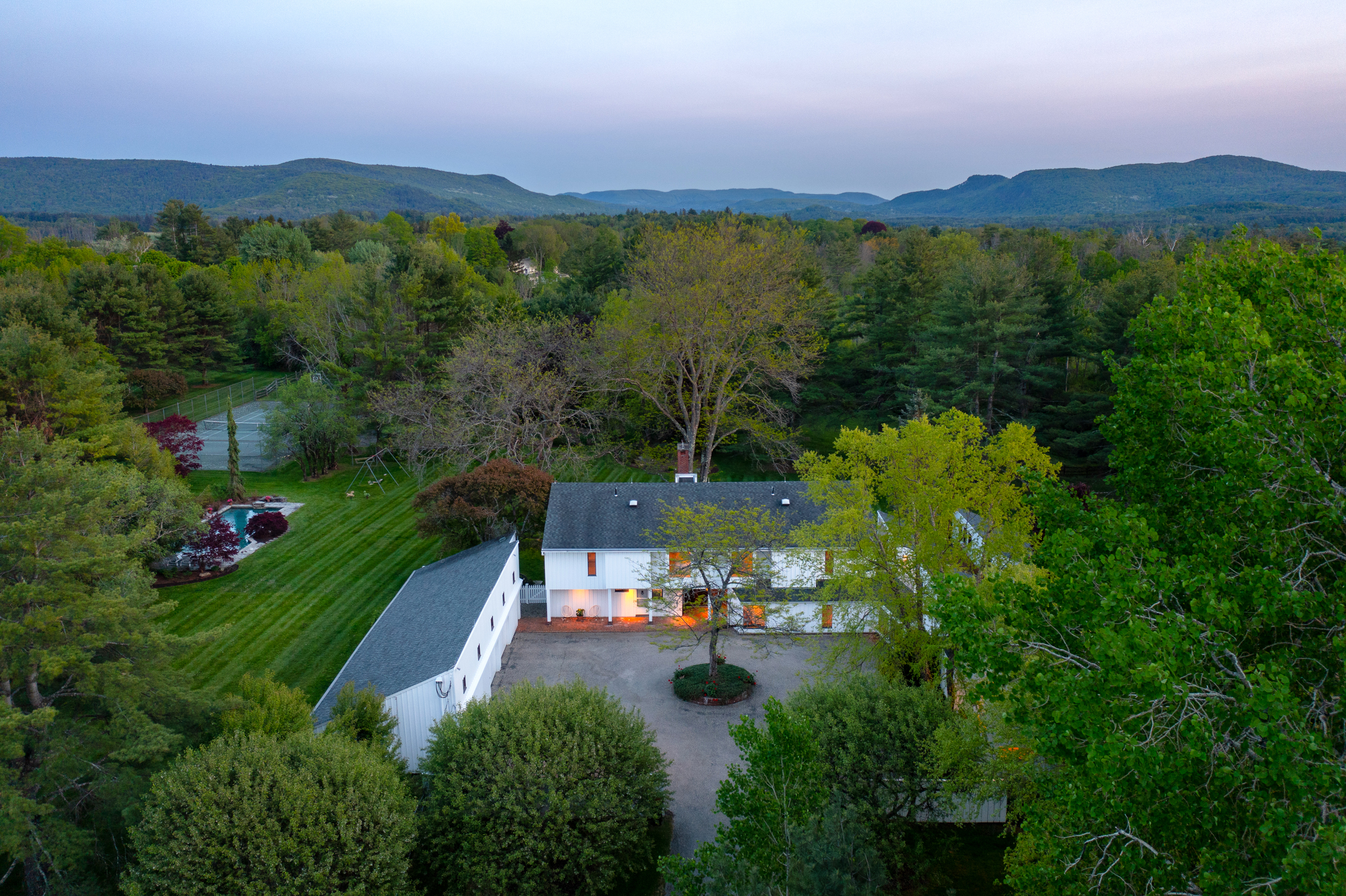 Sophisticated Massachusetts Estate